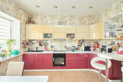 Дом в Тюменская область, Тюмень Парфеново мкр, ул. Лобкова (139 м)