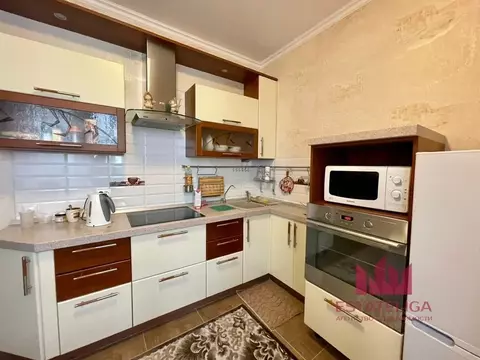 2-к кв. Московская область, Домодедово Южный мкр, ул. Курыжова, 15к2 ...