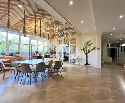 Помещение свободного назначения в Татарстан, Казань Комсомольская ул., ...