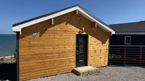 Дом в Крым, Ленинский район, Глазовское с/пос, с. Юркино ул. Кирова, ...