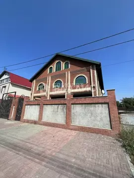 Дом в Челябинская область, Челябинск Ижевская ул., 42 (780 м)