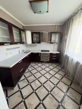 3-к кв. Белгородская область, Белгород Октябрьская ул., 63 (70.7 м)