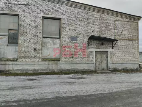 Склад (296.1 м)