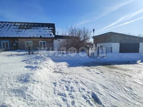 Дом в Алтайский край, Первомайский район, Бобровский сельсовет, пос. ...