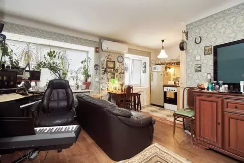 1-к кв. Тюменская область, Тюмень ул. Мельникайте, 103 (31.3 м)