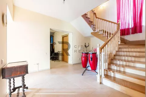 Таунхаус в Санкт-Петербург, Санкт-Петербург, Зеленогорск Липовая ул., ...