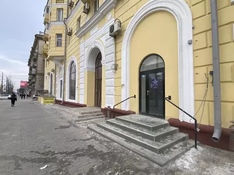 Помещение свободного назначения в Волгоградская область, Волгоград ул. ...