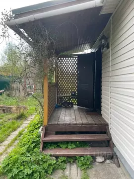 Дом в Ленинградская область, Ломоносовский район, Пениковское с/пос, ...