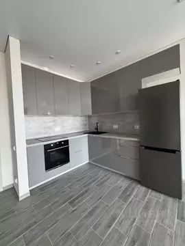 3-к кв. Свердловская область, Екатеринбург ул. Нагорная, 16 (90.0 м)