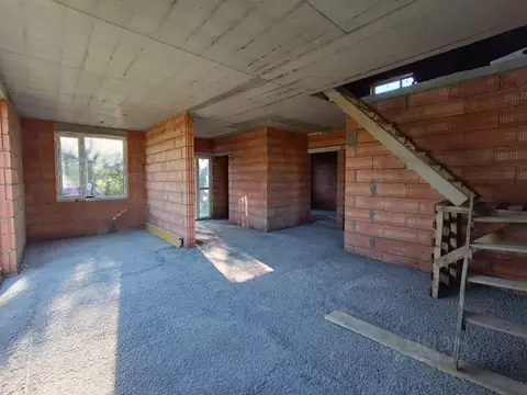 Дом в Калининградская область, Гурьевский муниципальный округ, пос. ...