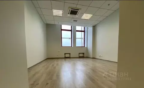 Офис в Санкт-Петербург Петроградская наб., 20 (388 м)