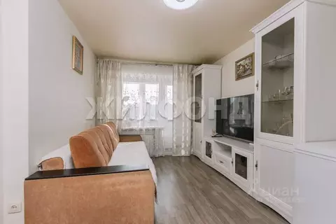 2-к кв. Новосибирская область, Новосибирск Новогодняя ул., 7 (40.2 м)