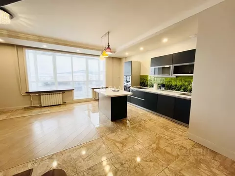 4-к кв. Бурятия, Улан-Удэ 102-й мкр, ул. Ринчино, 10А (132.5 м)