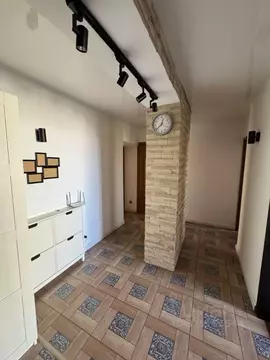 3-к кв. Крым, Симферополь пер. Тупой, 11 (68.0 м)