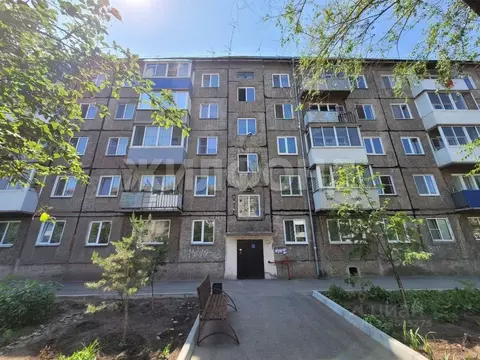 2-к кв. Хакасия, Черногорск просп. Космонавтов, 23А (47.0 м)