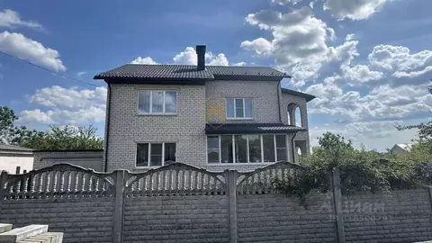 Дом в Белгородская область, Белгородский район, Тавровское с/пос, с. ...