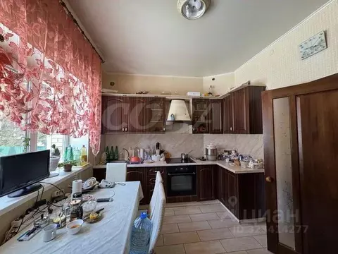 Дом в Тюменская область, Тюменский муниципальный округ, д. Зубарева  ...