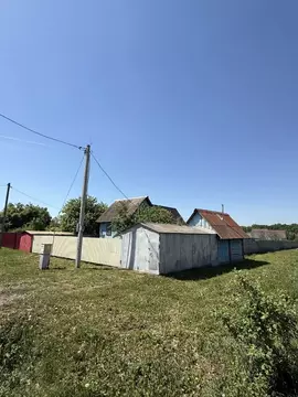 Дом в Башкортостан, Иглинский район, Калтымановский сельсовет, д. ...