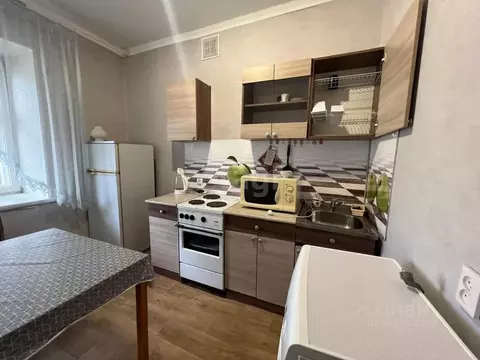 1-к кв. Ханты-Мансийский АО, Сургут Югорская ул., 24 (39.0 м)