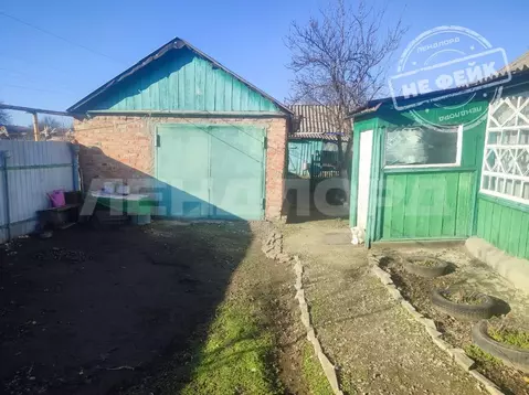 Дом в Ростовская область, Октябрьский район, Красюковская сл. ул. ...