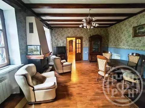 Дом в Ленинградская область, Кировск Театральная ул., 3 (100 м)