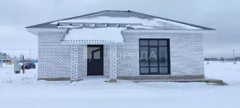 Дом в Алтайский край, Первомайский район, с. Фирсово ул. Ивана ...