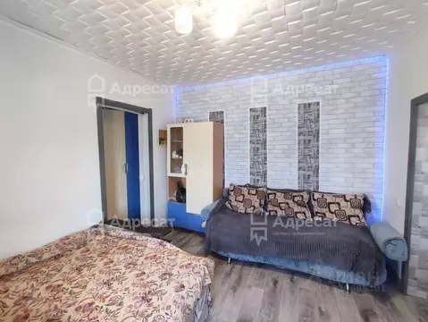 Дом в Волгоградская область, Волгоград Верхнезареченский пгт, ул. ...