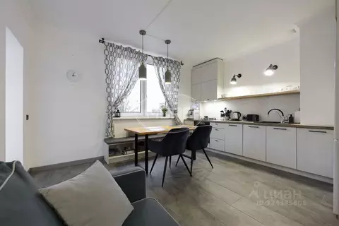 3-к кв. Калининградская область, Калининград Воздушный пер., 1 (72.7 ...