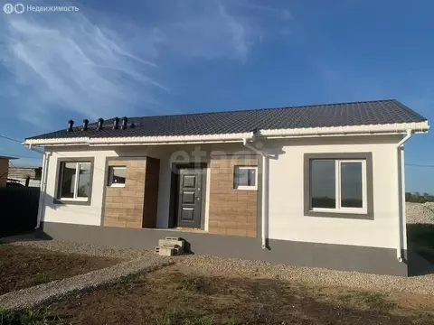 Дом в Новосемейкино, посёлок городского типа Новосемейкино, коттеджный ...