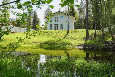 Дом в Ленинградская область, Приозерский район, Раздольевское с/пос, ...