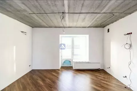 2-к кв. Тюменская область, Тюмень ул. Дружбы, 73к2 (82.0 м)