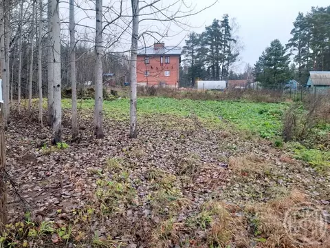 Участок в Ленинградская область, Выборгский район, пос. Поляны проезд ...