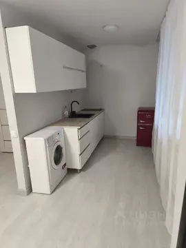 Студия Алтайский край, Барнаул ул. Матросова, 7Б (39.0 м)