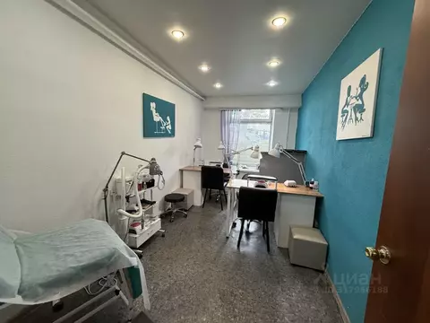 Помещение свободного назначения в Свердловская область, Екатеринбург ...