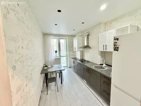 2-комнатная квартира: Калининград, улица Николая Карамзина, 34 (52 м)