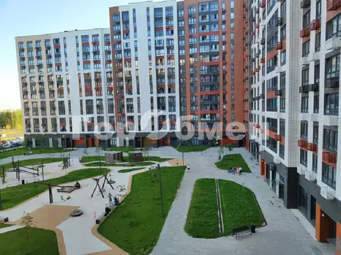 Продается 3-комнатная квартира