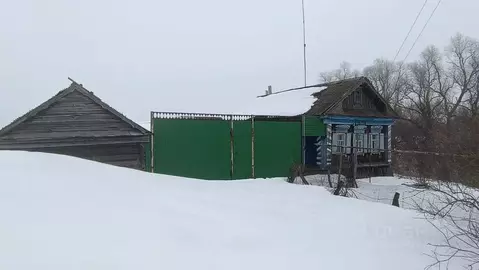 Дом в Ульяновская область, Цильнинский район, Алгашинское с/пос, с. ...