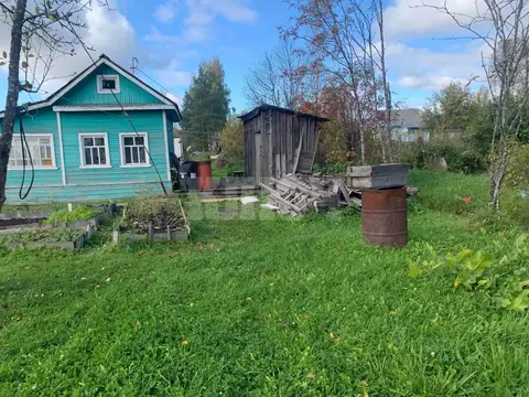Дом в Вологодская область, Сокол Садовод-4 СНТ,  (15 м)