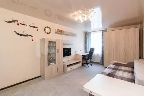 Студия Тюменская область, Тюмень ул. Республики, 229 (24.6 м)