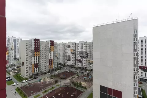 3-к кв. Тюменская область, Тюмень ул. Валентины Трофимовой, 2 (90.0 м)