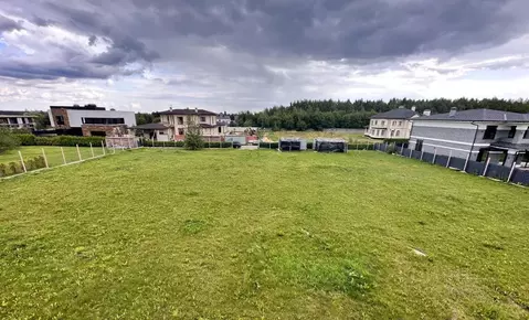 Участок в Московская область, Красногорск городской округ, д. ...