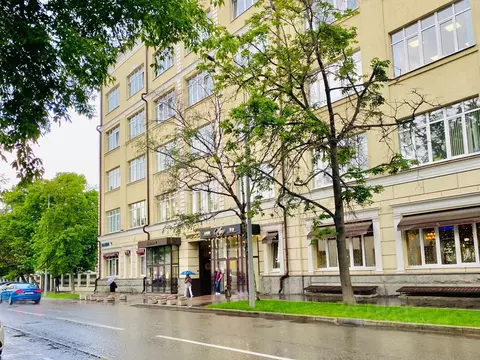 Офис в Москва ул. Россолимо, 17С1 (413 м)