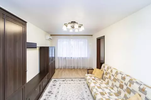 2-к кв. Тюменская область, Тюмень ул. Володарского, 34 (41.9 м)