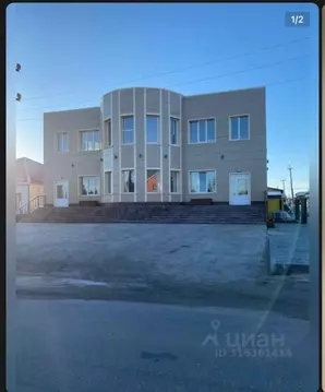 Помещение свободного назначения в Челябинская область, с. Варна ул. ...