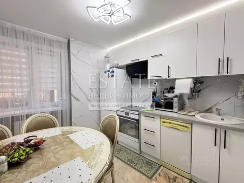 3-к кв. Иркутская область, Иркутск Российская ул., 2А (94.0 м)