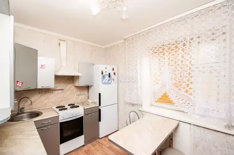 2-к кв. Тюменская область, Тюмень ул. Монтажников, 18 (48.4 м)