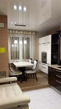 2-к кв. Свердловская область, Екатеринбург ул. Ясная, 22Г (64.8 м)