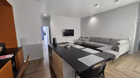 1-к кв. Калининградская область, Калининград Октябрьская ул., 12 (63.2 ...