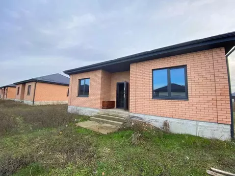 Дом в Краснодарский край, Крымск ул. Хрустальная (90 м)