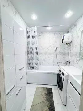 2-к кв. Тюменская область, Тюмень ул. Константина Посьета, 11к1 (66.9 ...